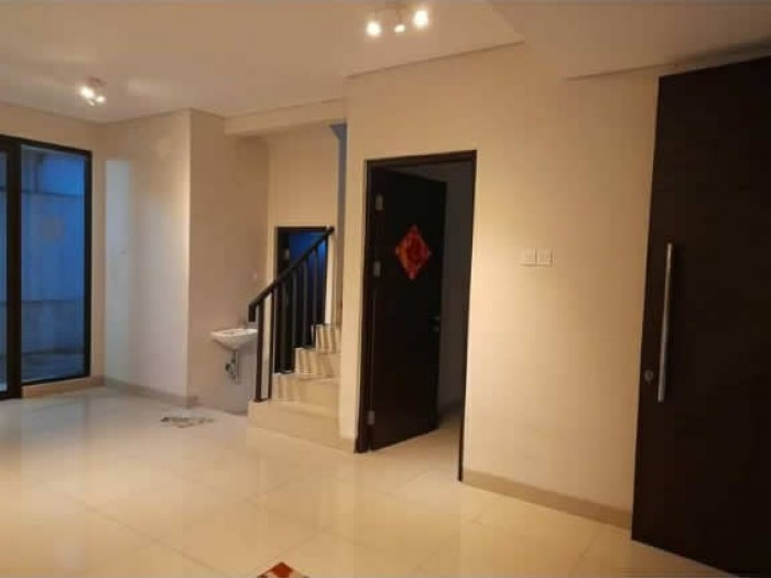 Rumah disewakan di cluster Cosmo Lippo Cikarang